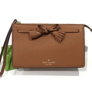 Kate Spade ♠️ Hayes Wristlet NWT